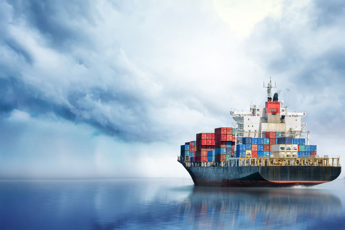 sea shipping companies in dubai